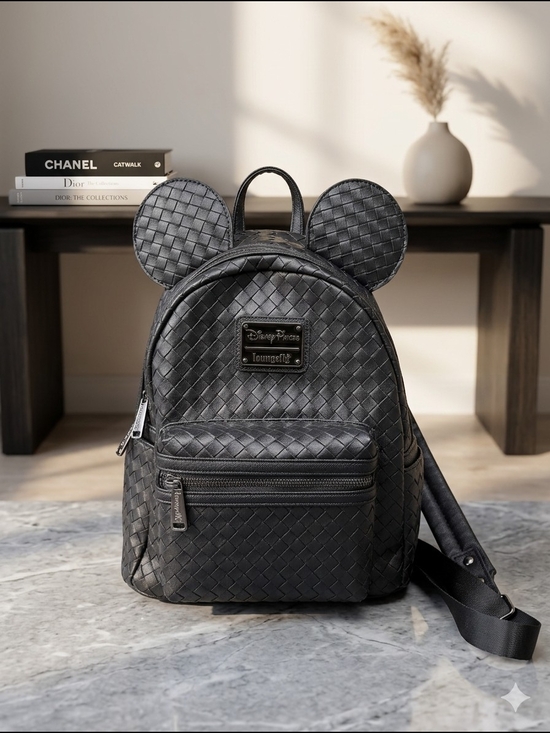 disney leather mini backpack Wondapop Lady and the Tramp 11" Vegan It has fabric straps that are great for putting pins on Loungefly Disney: Mickey & Minnie
